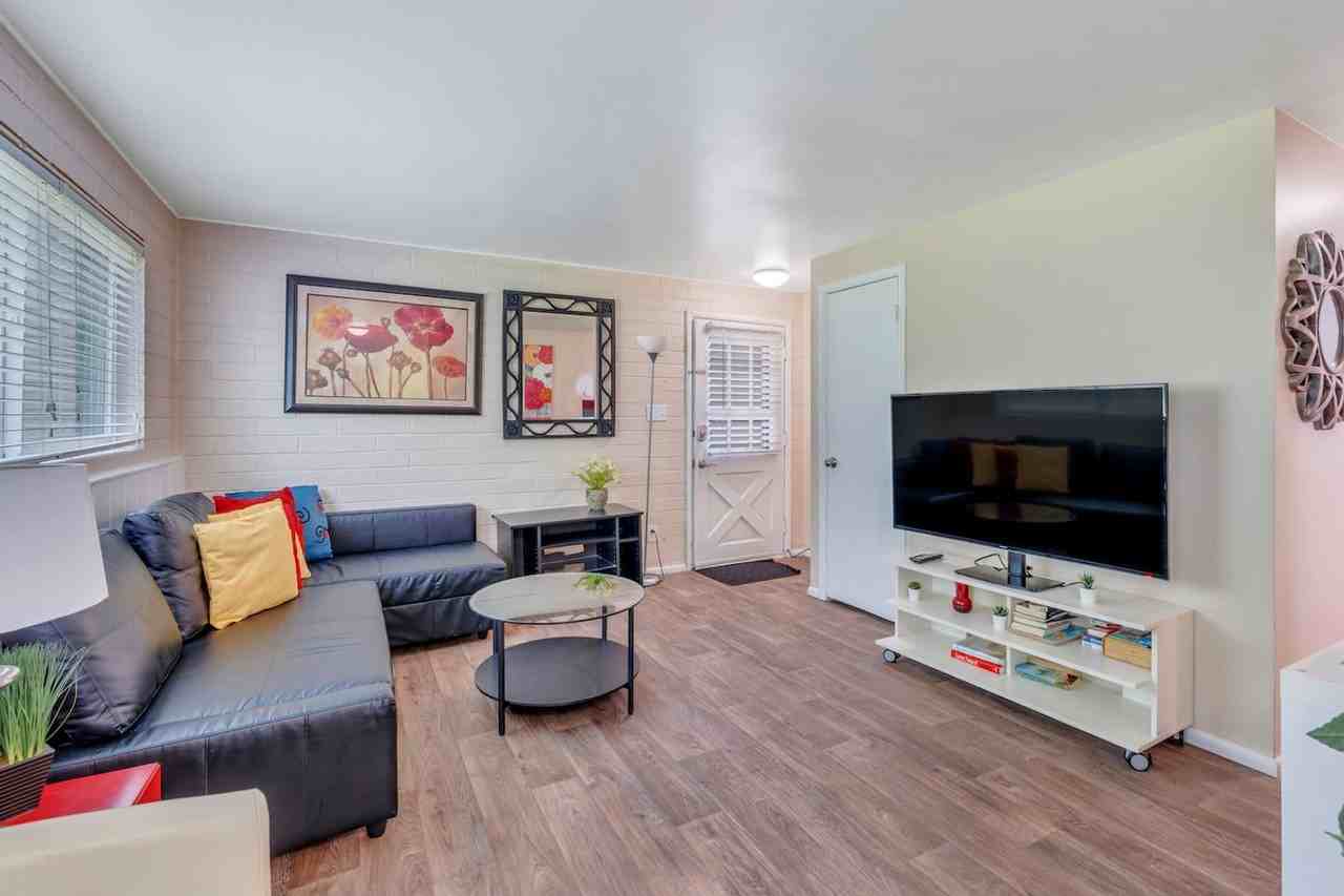 115 S St #1513963P - Photo 2 of 20