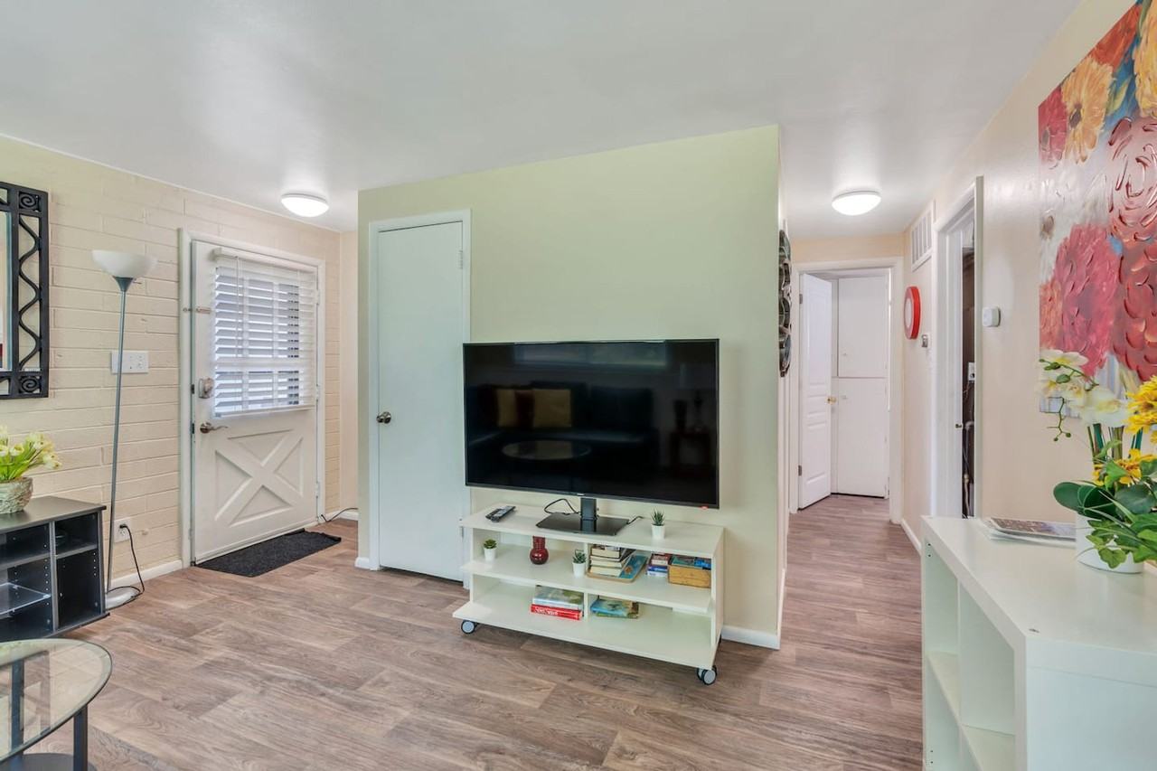 115 S St #1513963P - Photo 3 of 20
