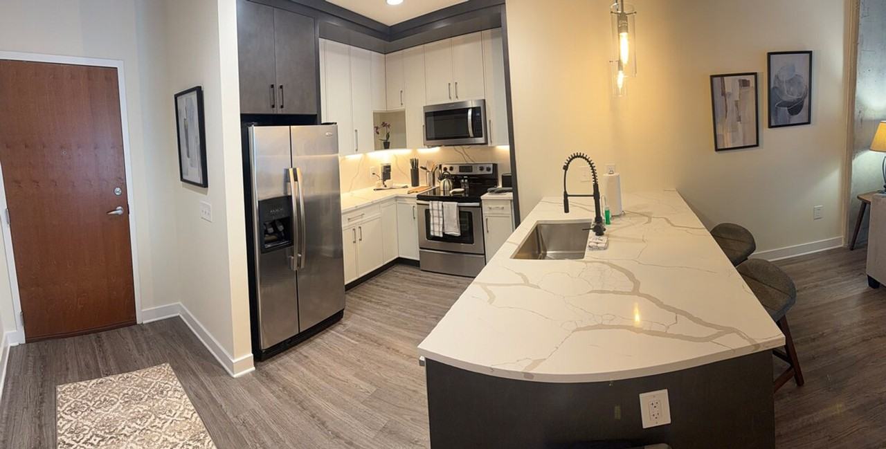 407 S College St #1533785P - Photo 6 of 18