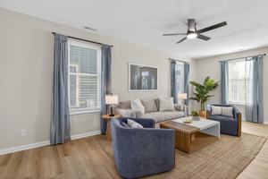 featured image of 1321 Columbia St