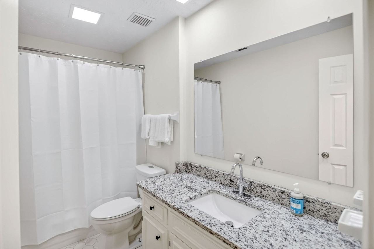 6536 Monmouth Mews #1533650P - Photo 6 of 24