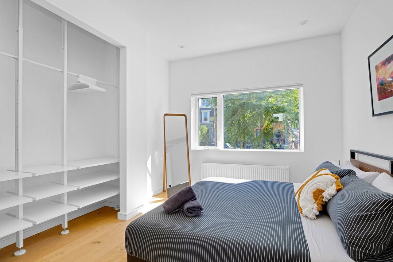 17 Peel Ave #1531114P - Photo 2 of 8