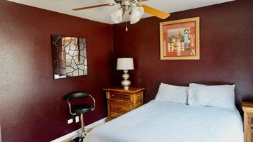 featured image of 656 N Columbus St