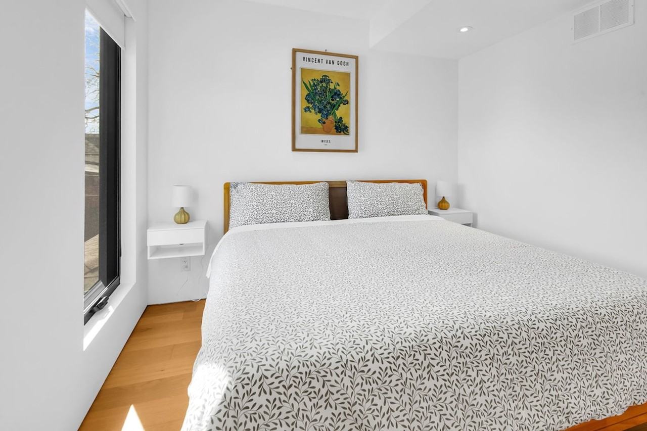 249 Saint Clarens Ave #1531115P - Photo 6 of 17