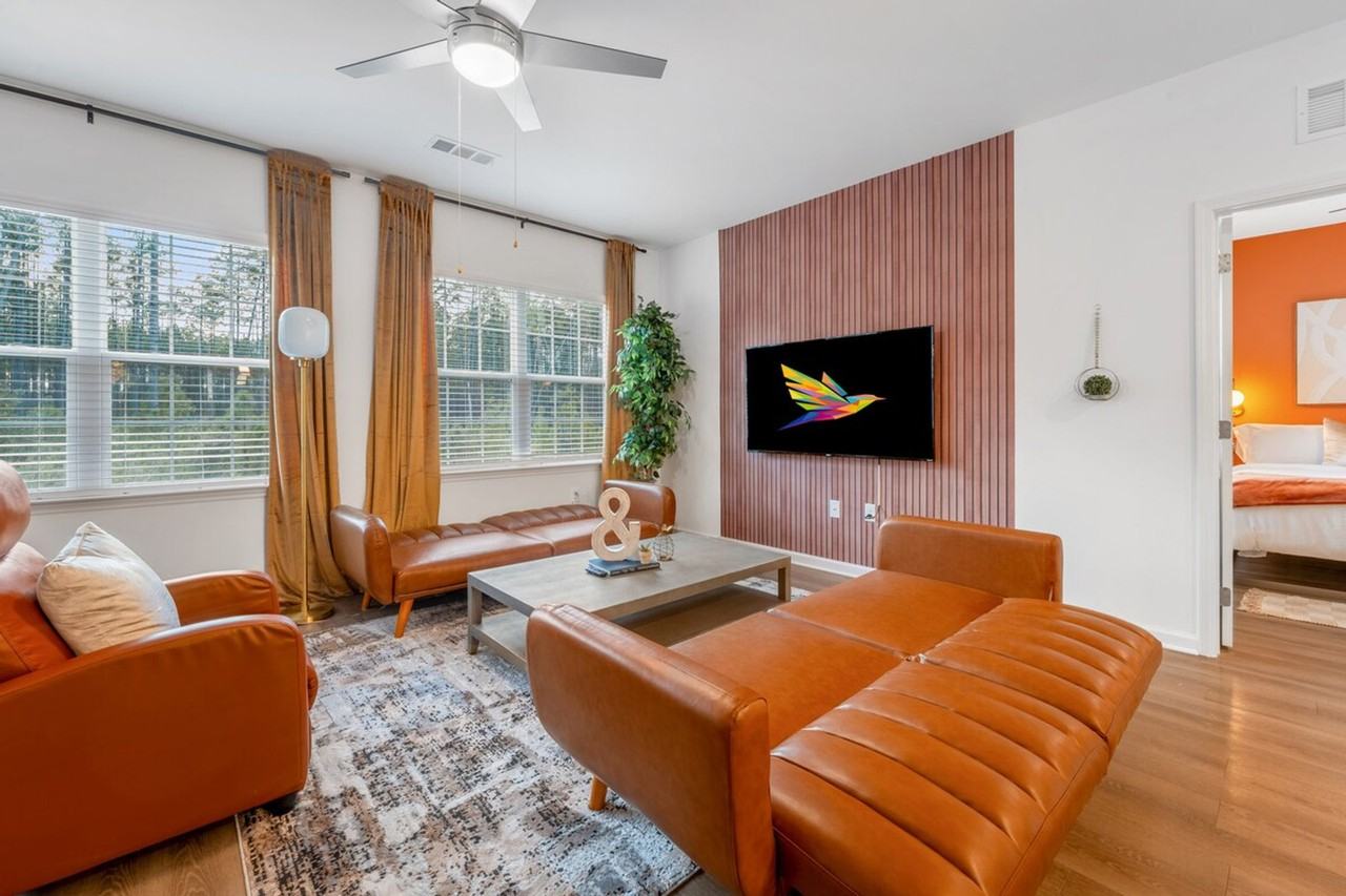 637 Wildlight Avenue - Photo 7 of 50