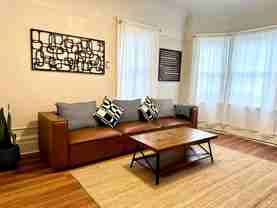 589 W Grand Ave - Photo 1 of 1