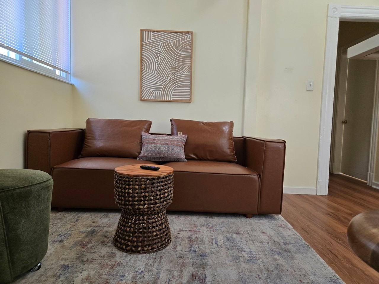 589 W Grand Ave #1514518P - Photo 5 of 45