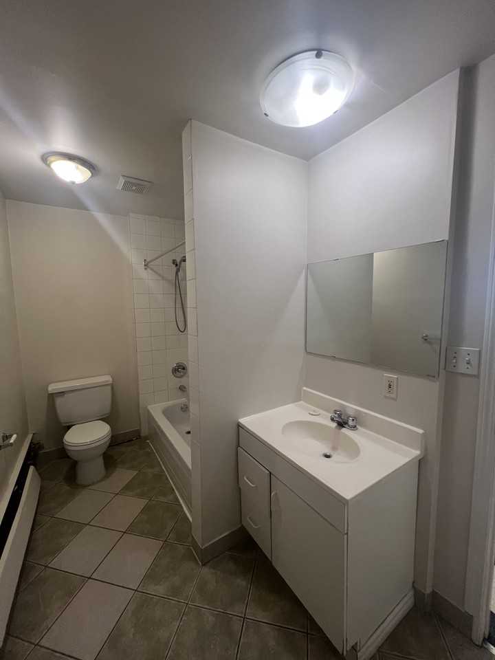 16421 Stony Plain Road Edmonton AB, T5P 4E8 - 101 #101 - Photo 7 of 7