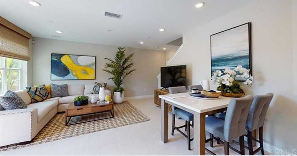 166 Diamante Rd #1 - Photo 3 of 26