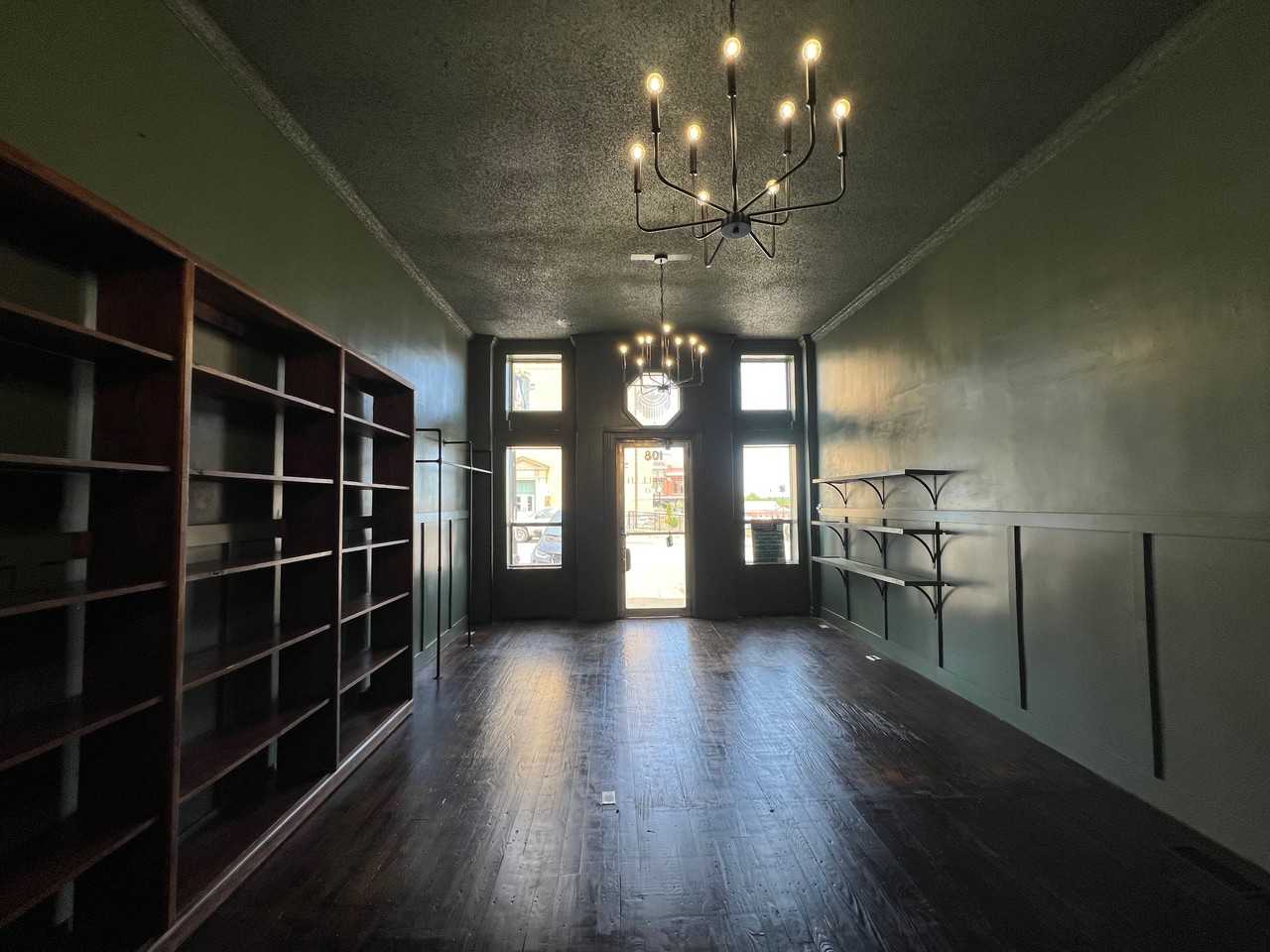 108 6th Ave W #1 - Photo 4 of 27