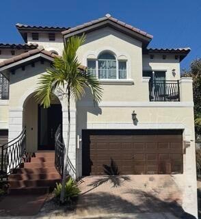 1801 Coastal Bay Boulevard - Photo 2 of 8