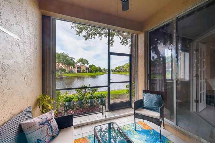 23085 Aqua View - Photo 4 of 8