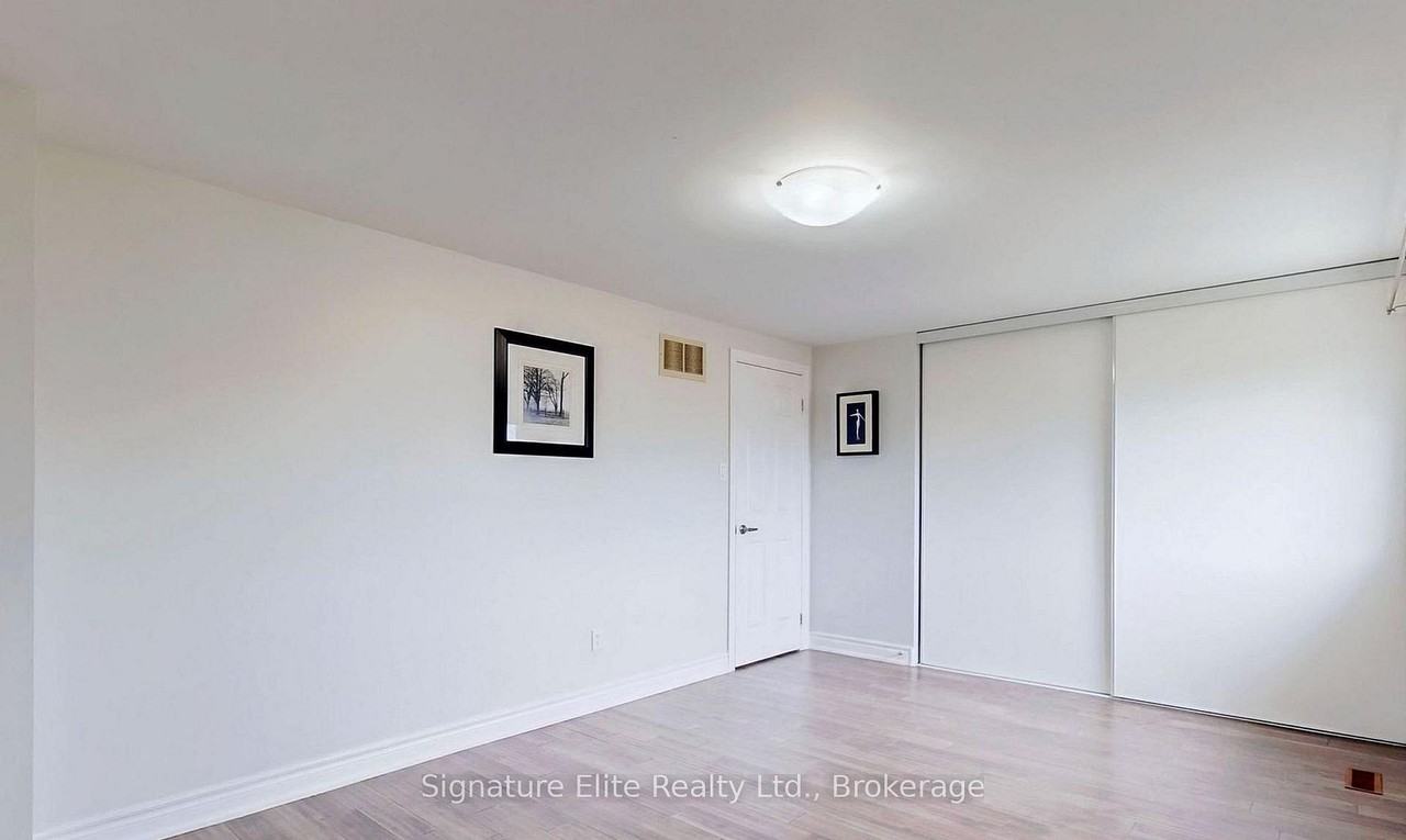 11 Noake Crescent - Photo 7 of 9