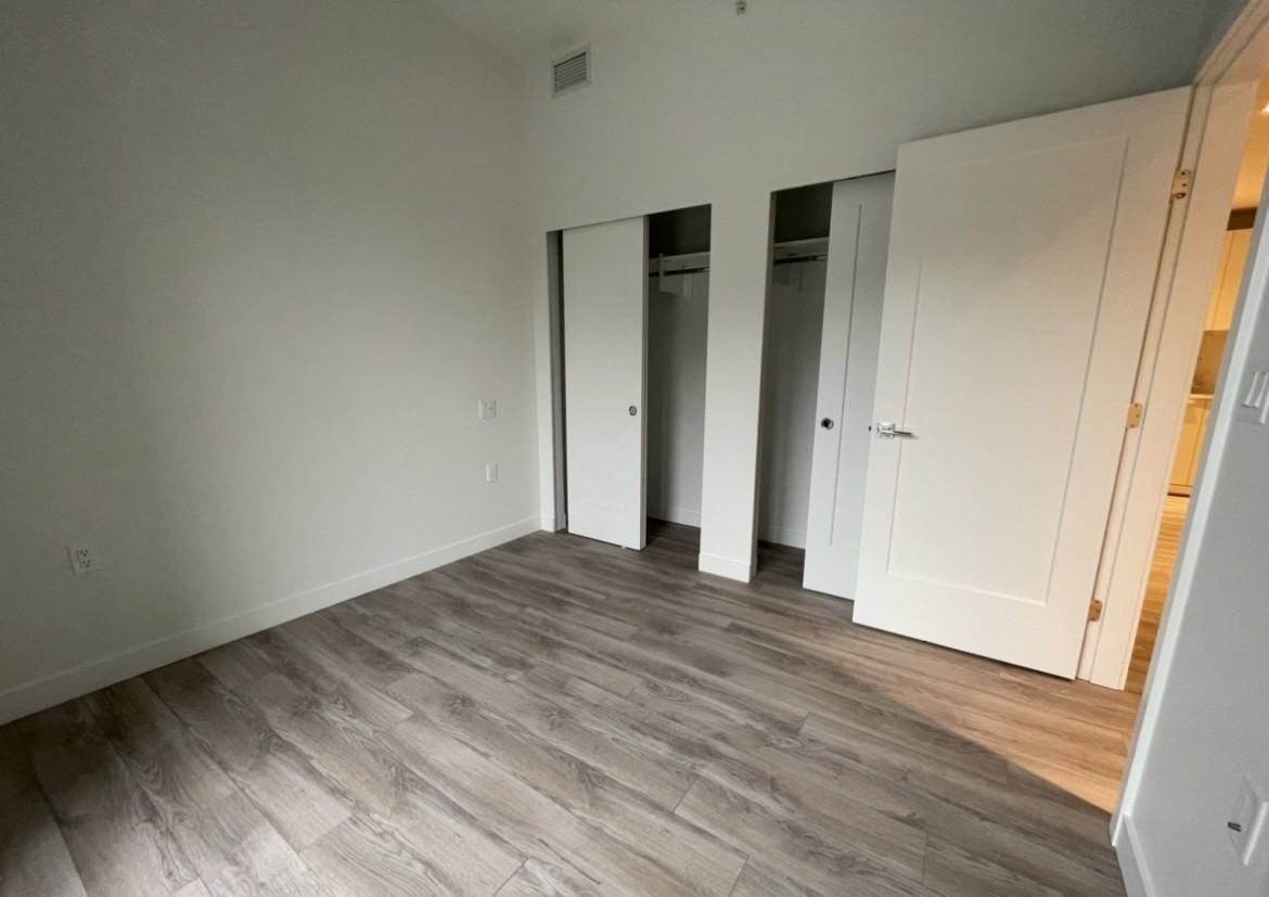 4900 Imperial Street - Photo 3 of 7