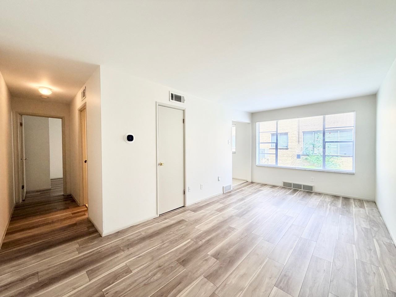 4141 Germania Avenue #1F - Photo 5 of 8