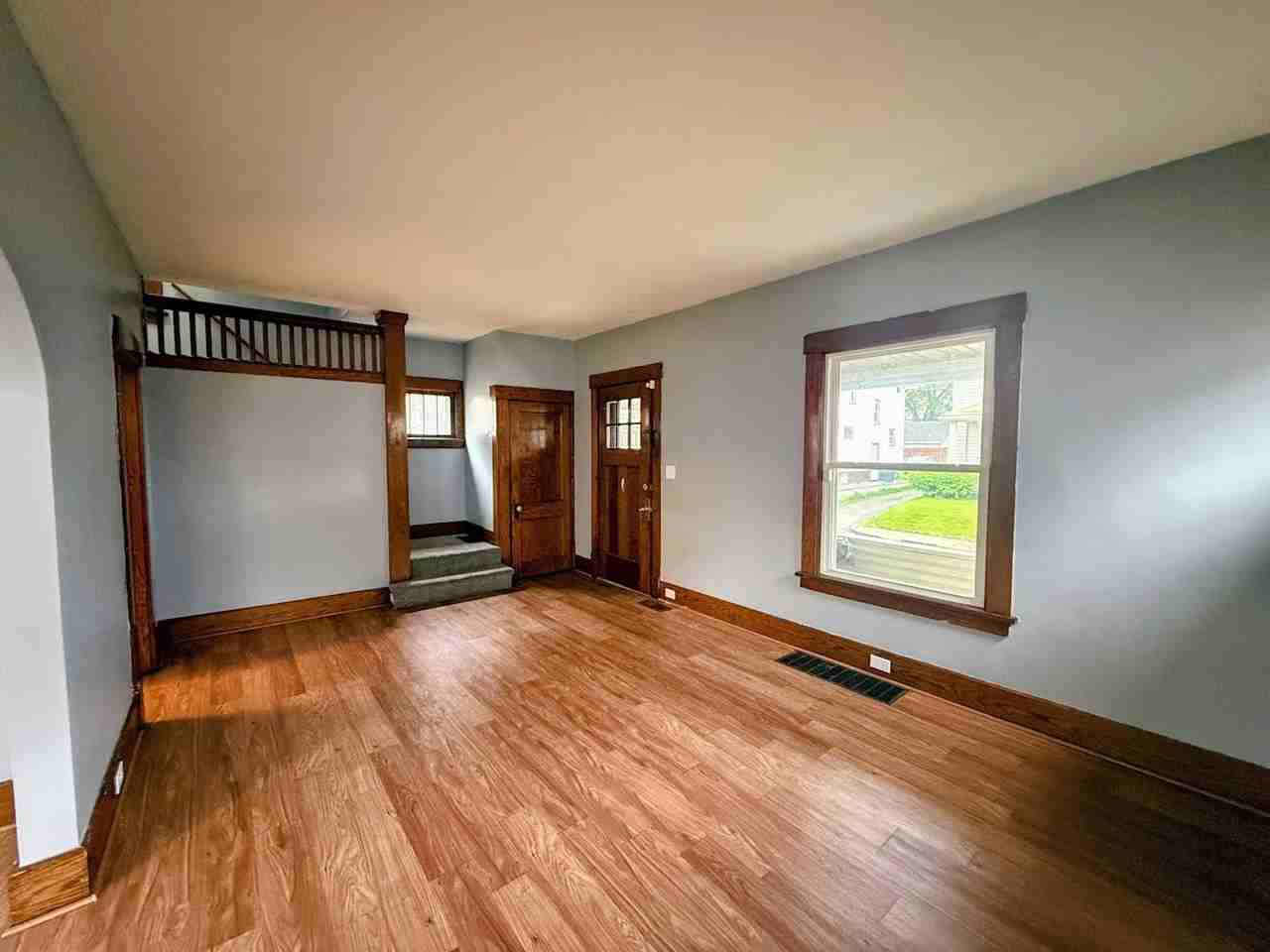 2711 11th St Nw - Photo 2 of 14