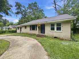 5156 Linden St - Photo 1 of 1