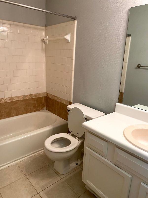 2814 New South Dr - Photo 7 of 12