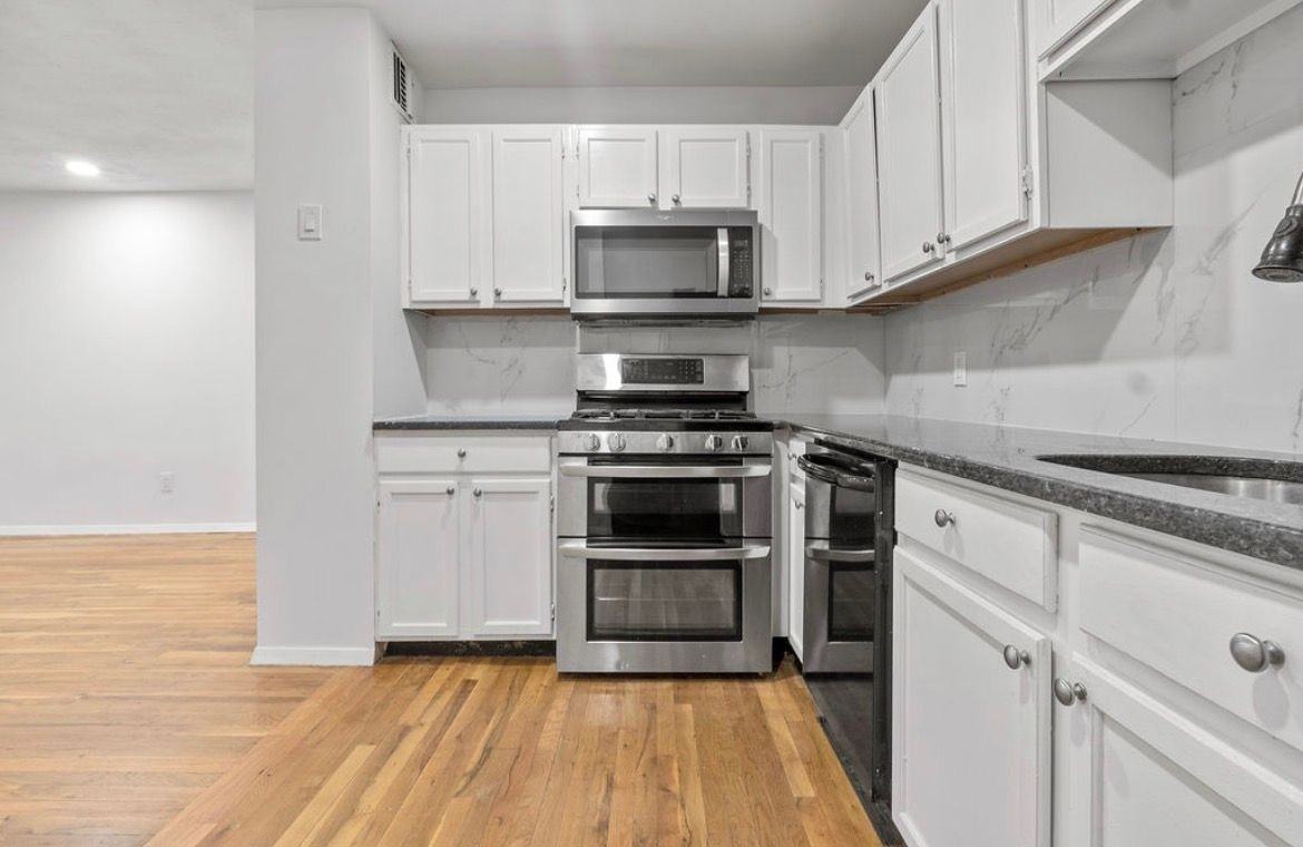 109 Grand Ave ##1a - Photo 2 of 25