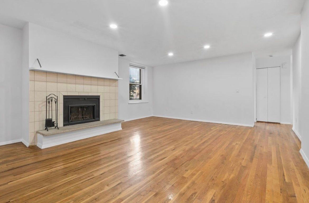 109 Grand Ave ##1a - Photo 5 of 25