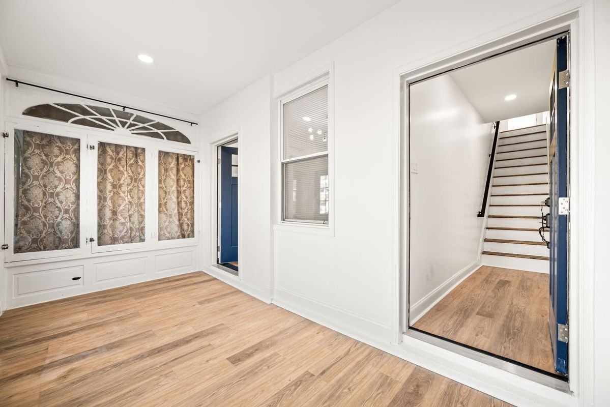 6128 Chestnut St - Photo 5 of 12
