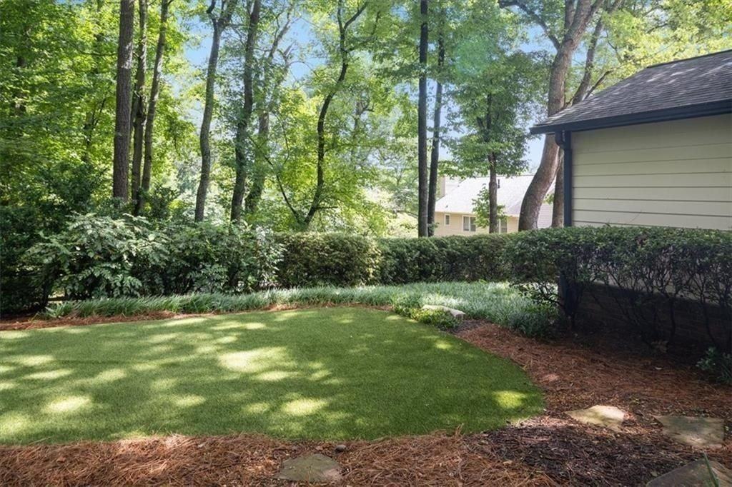 4989 Kings Wood Dr Ne - Photo 3 of 31
