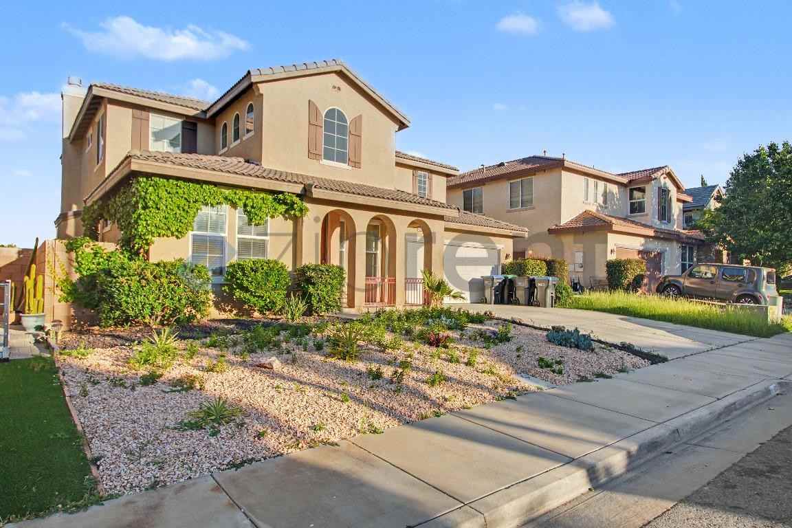 40510 Esperanza Way - Photo 4 of 29