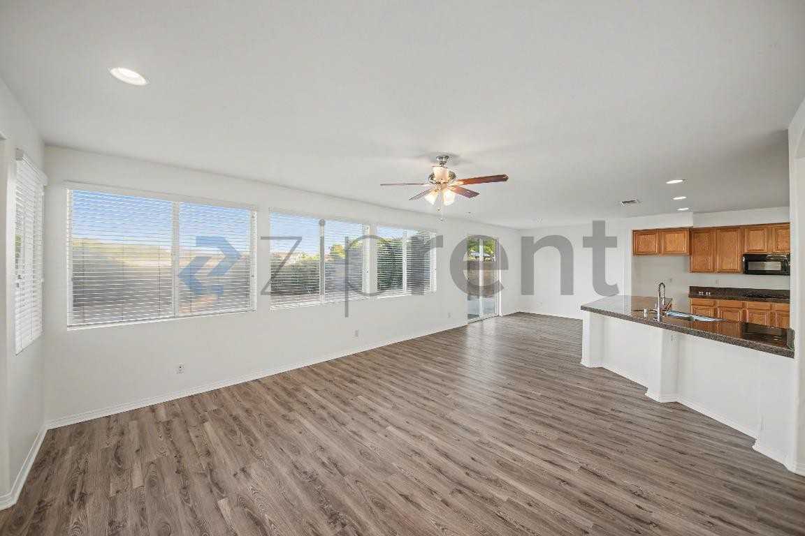 40510 Esperanza Way - Photo 5 of 29