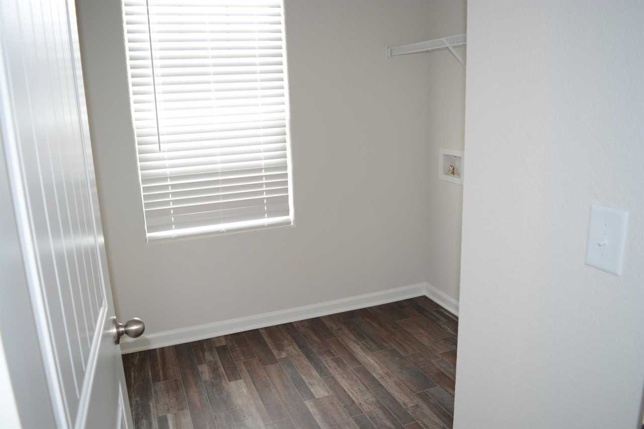 110 Chandler Ct #1 - Photo 2 of 10