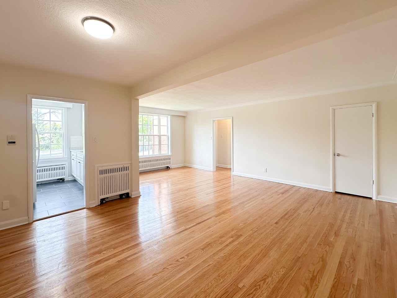 Crestview Apartments - Photo 2 of 15