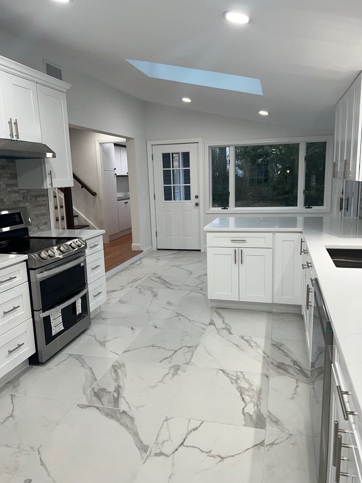 1 Clover Hill Dr #NA - Photo 4 of 19
