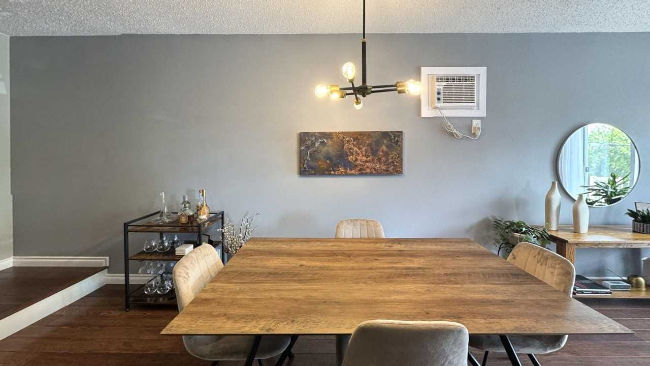 E-220 Goulet Street - Photo 5 of 15