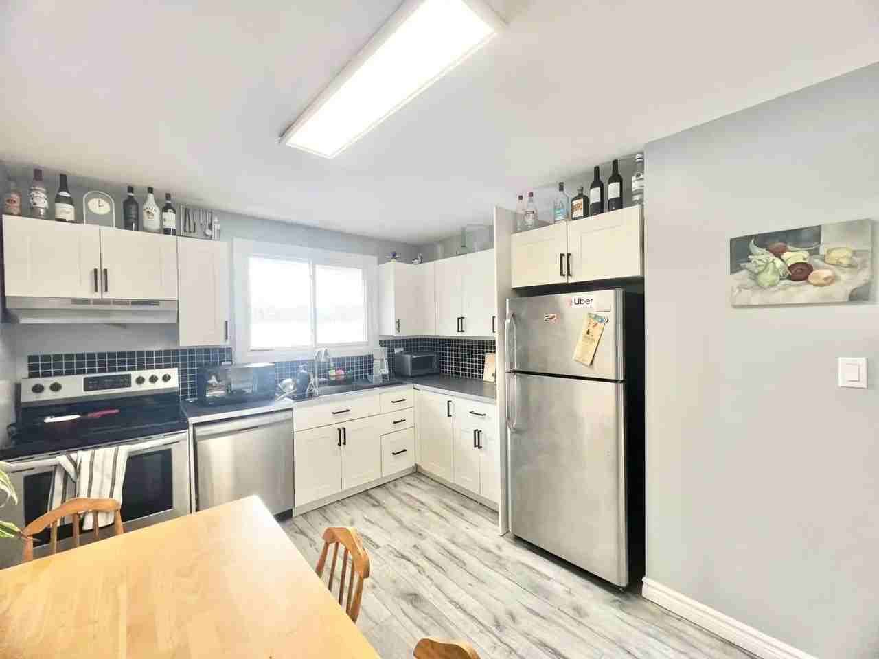 318 Erb St W - Photo 2 of 11