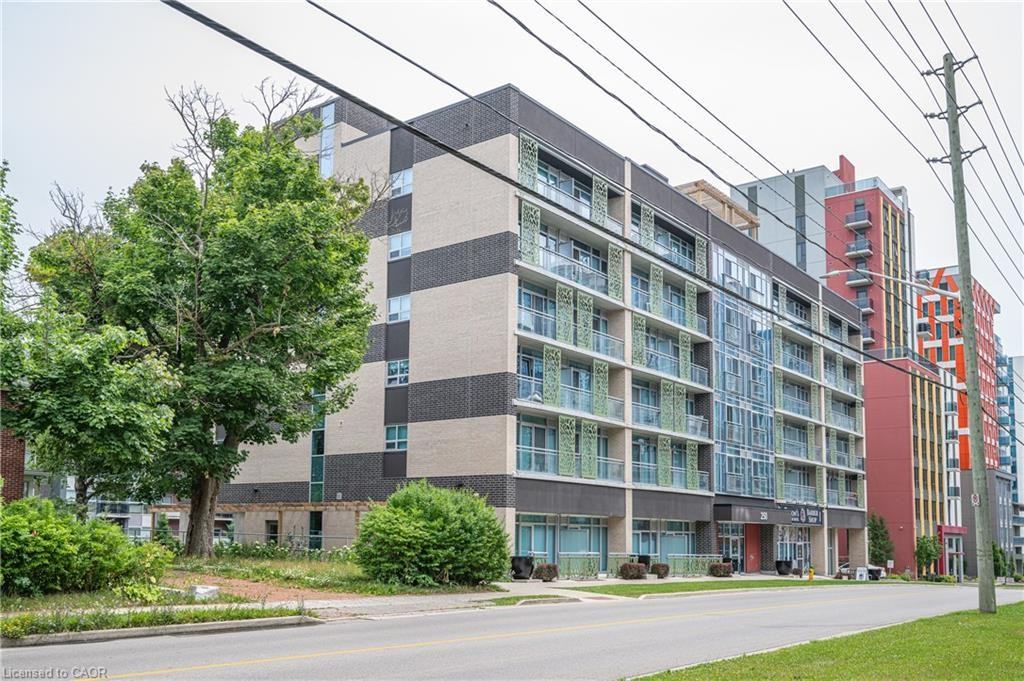 250 Albert St - Photo 2 of 13