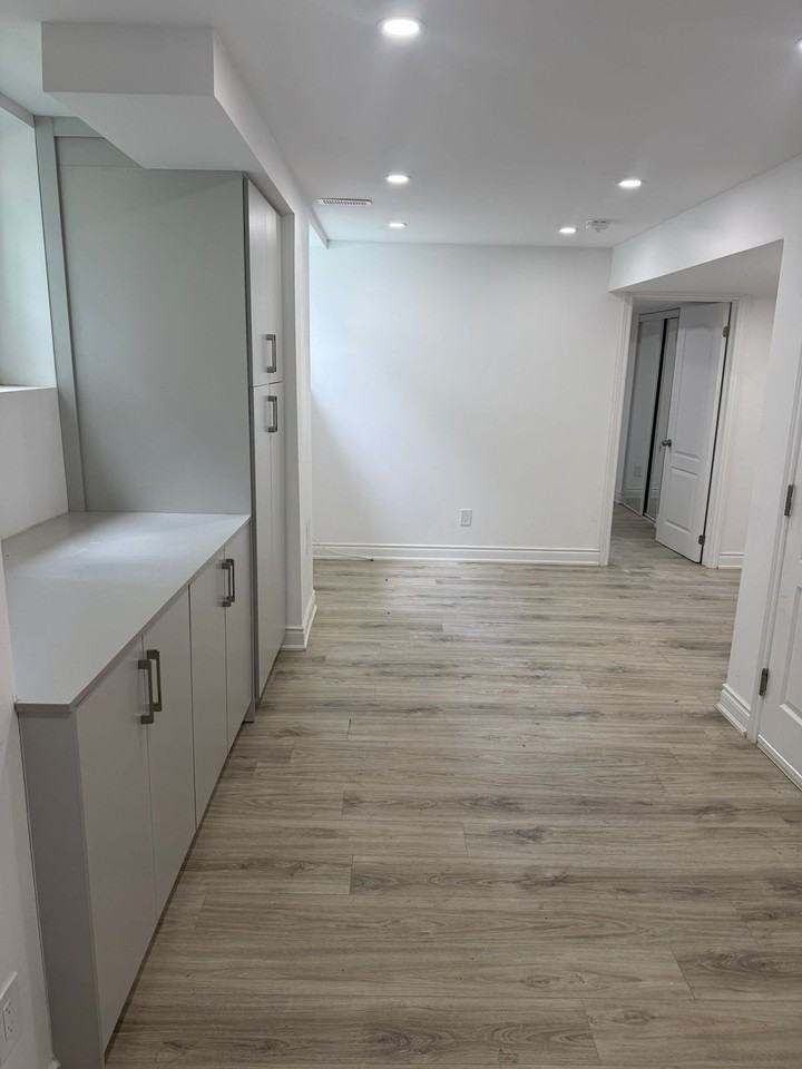 175 Wissler Rd - Photo 4 of 11