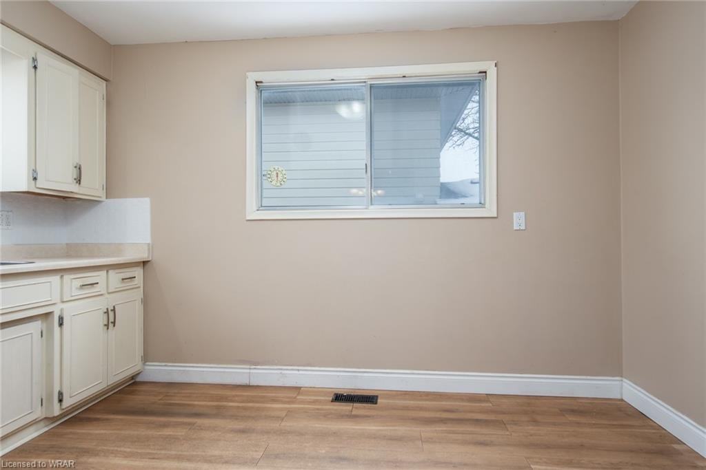 77 Dalegrove Dr - Photo 3 of 15