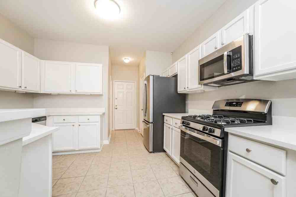 13034 Rose Landing Dr - Photo 7 of 17