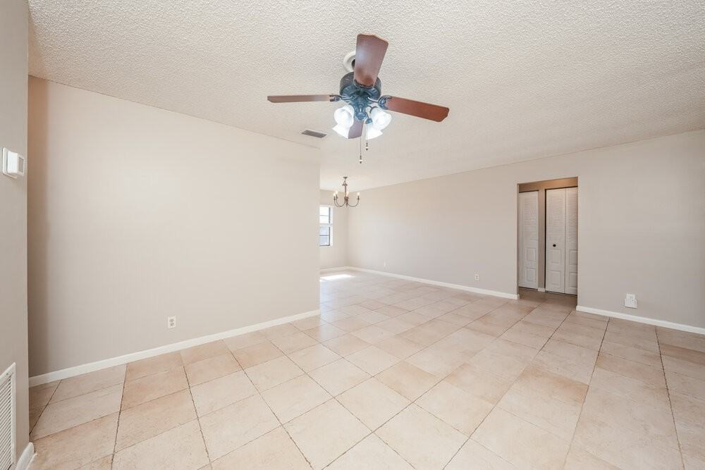 9732 Saddlebrook Dr - Photo 3 of 16