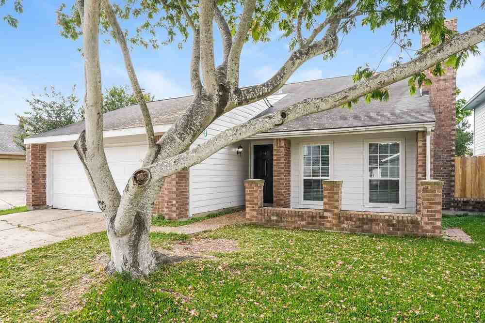 3534 Duncaster Dr - Photo 4 of 20