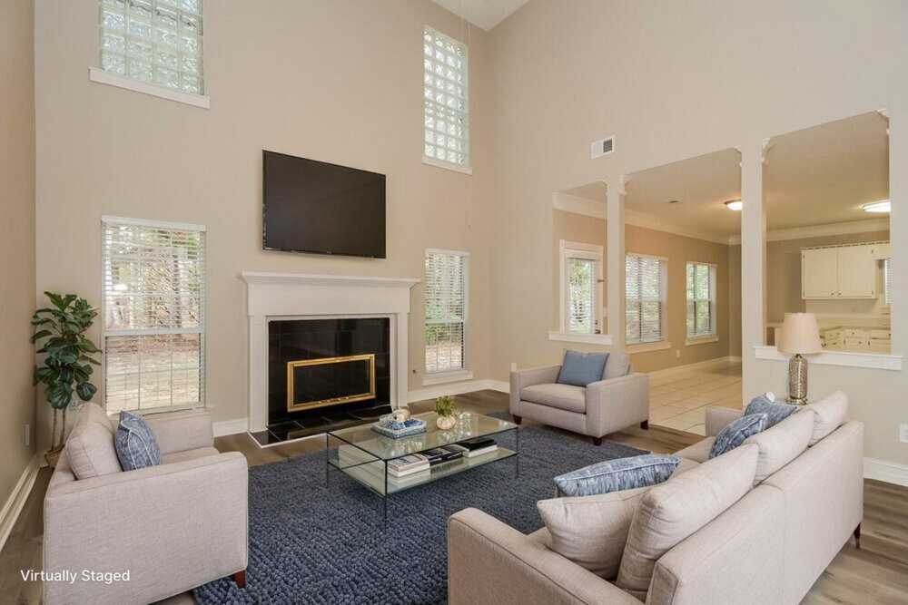 355 Woodstream Dr - Photo 5 of 20