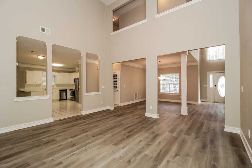 355 Woodstream Dr - Photo 7 of 20