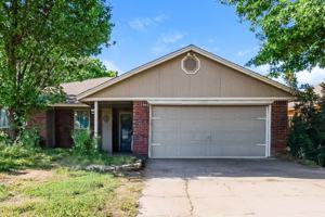featured image of 10416 Nw 40th St