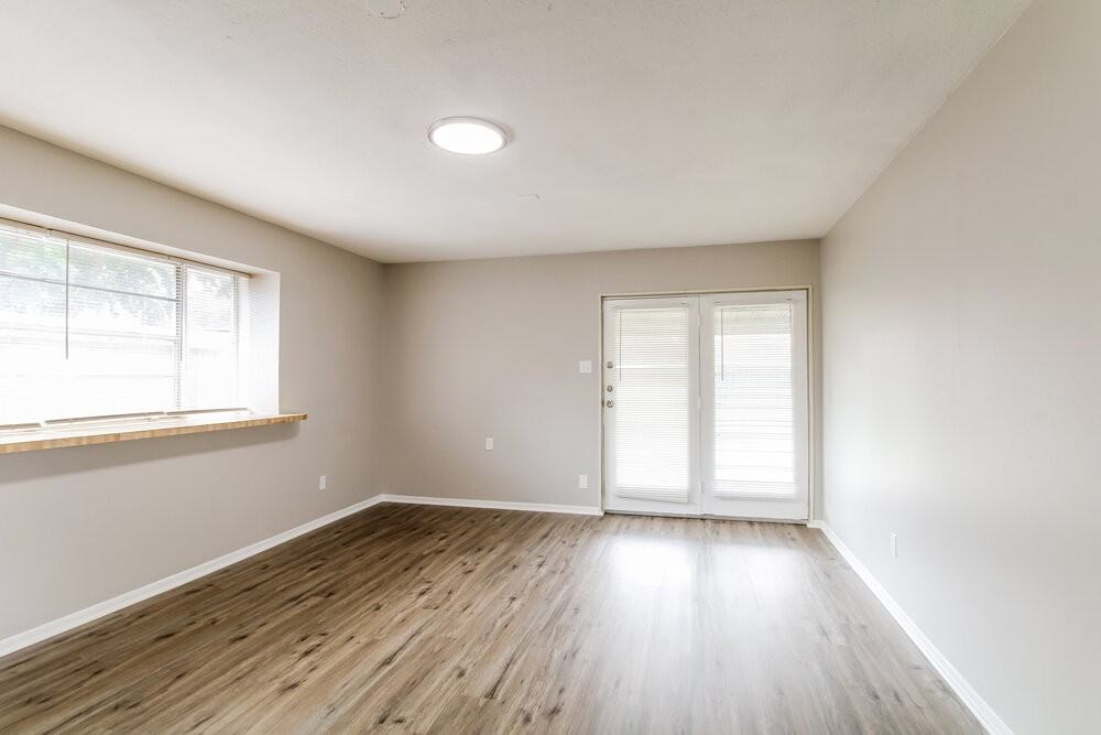 5014 Hasie Dr - Photo 6 of 19