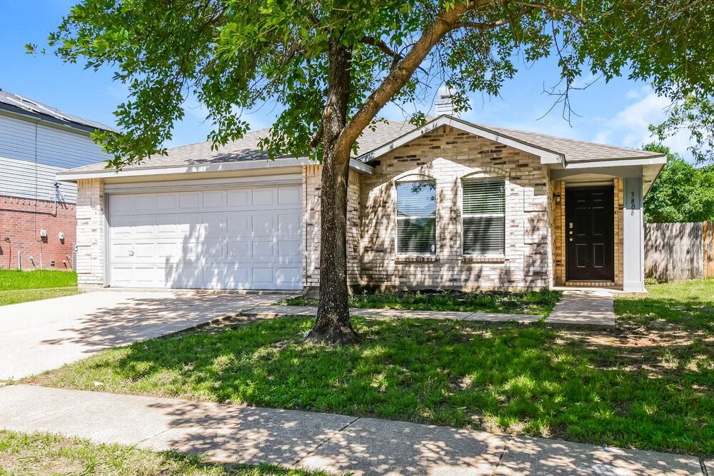 3808 Kenzie Ct - Photo 3 of 16