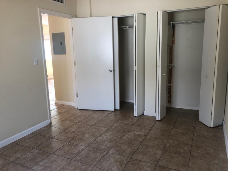 00 Sw 21st Ave - Photo 4 of 10