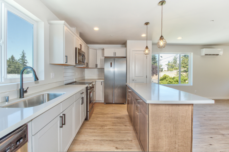 424 Mitchell Ave - Photo 6 of 17