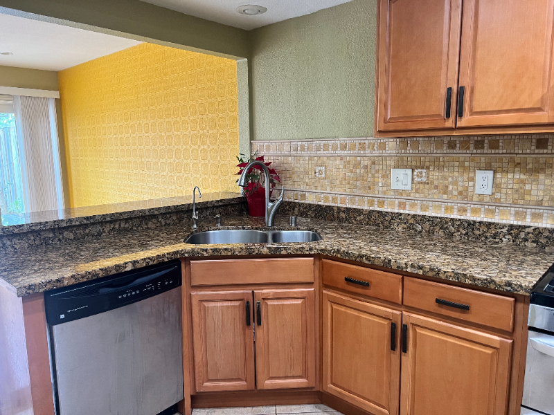 3842 Cardinal Ter - Photo 2 of 24