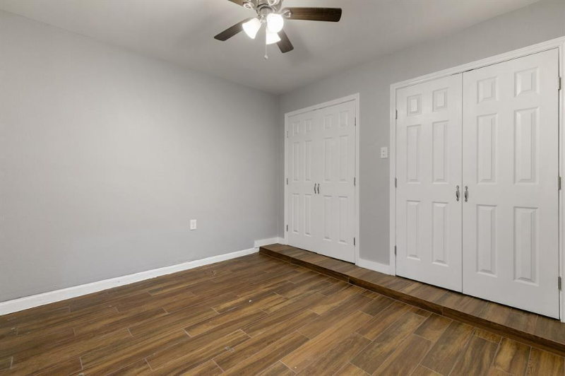 8814 Pine Forest Dr - Photo 4 of 4