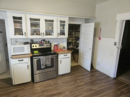 2423 E Saint Vrain St #3 - Photo 6 of 10