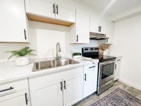 410 W Maple St #5 - Photo 1 of 1